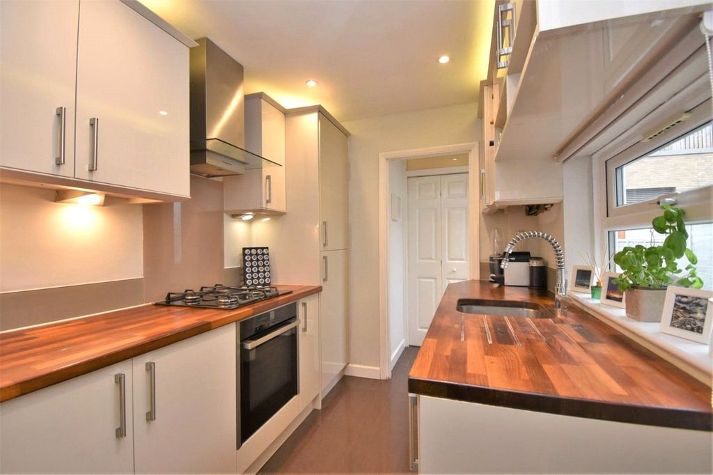 Property photo 2 of 12 Picture No. 03