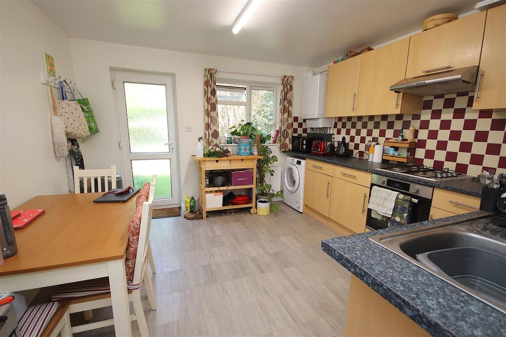 Property photo 3 of 10 Img_7242.Jpg