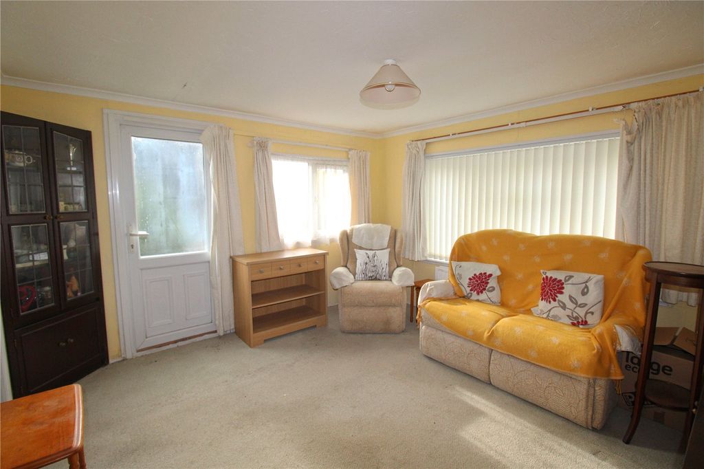 Property photo 3 of 14 Picture No. 11