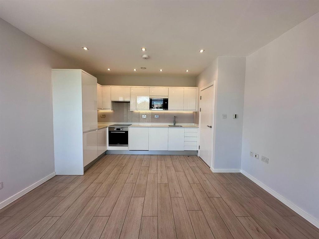 Property photo 2 of 8 Whatsapp Image 2024-09-16 At 14.03.31 (2).Jpeg