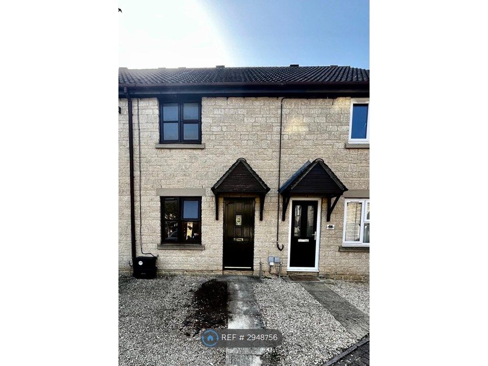 Property photo 1 of 5