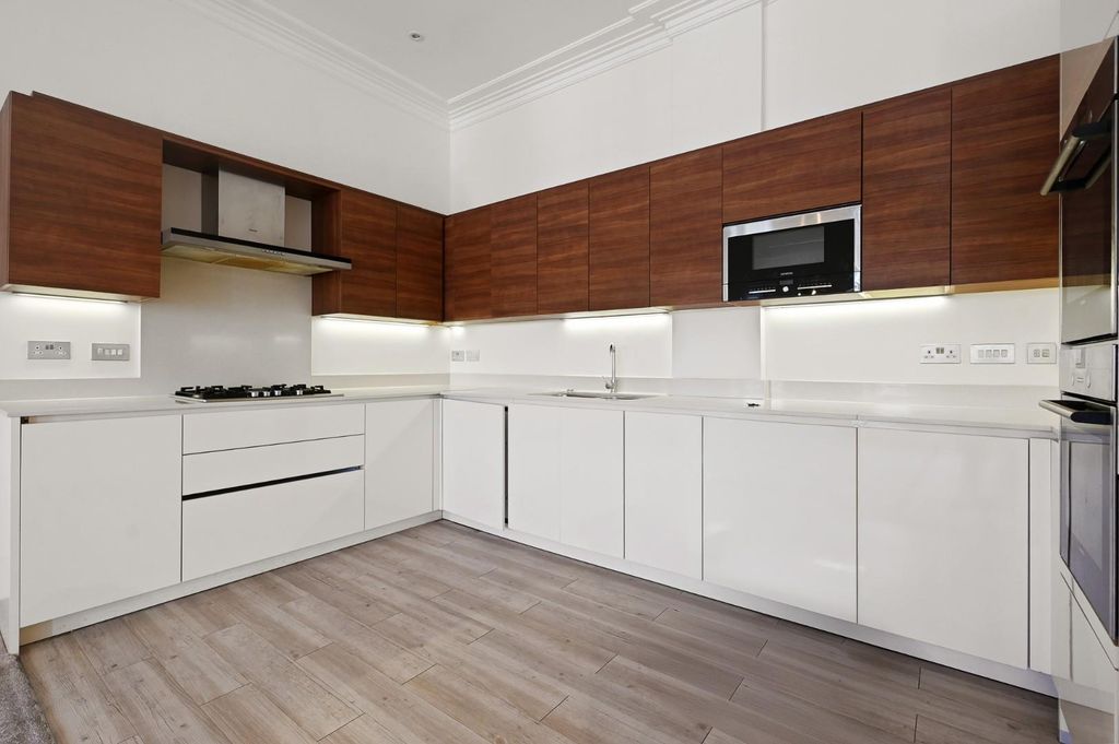 Property photo 3 of 13 Rctec- Flat 27, 2 Havana Drive- Kitchen 3 (1).Jpg