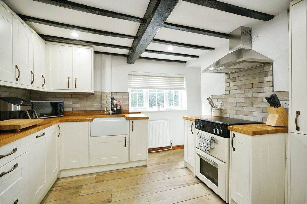 Property photo 2 of 15 Picture No. 19