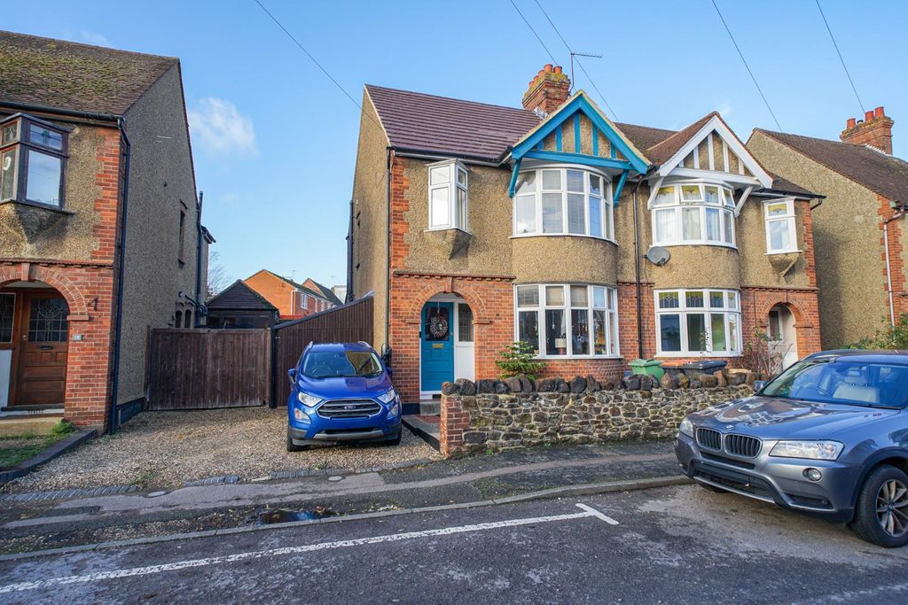 Property photo 1 of 23