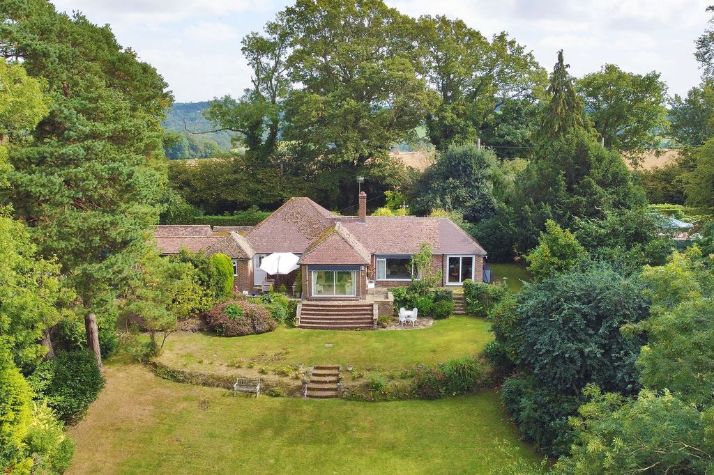 Property photo 1 of 23