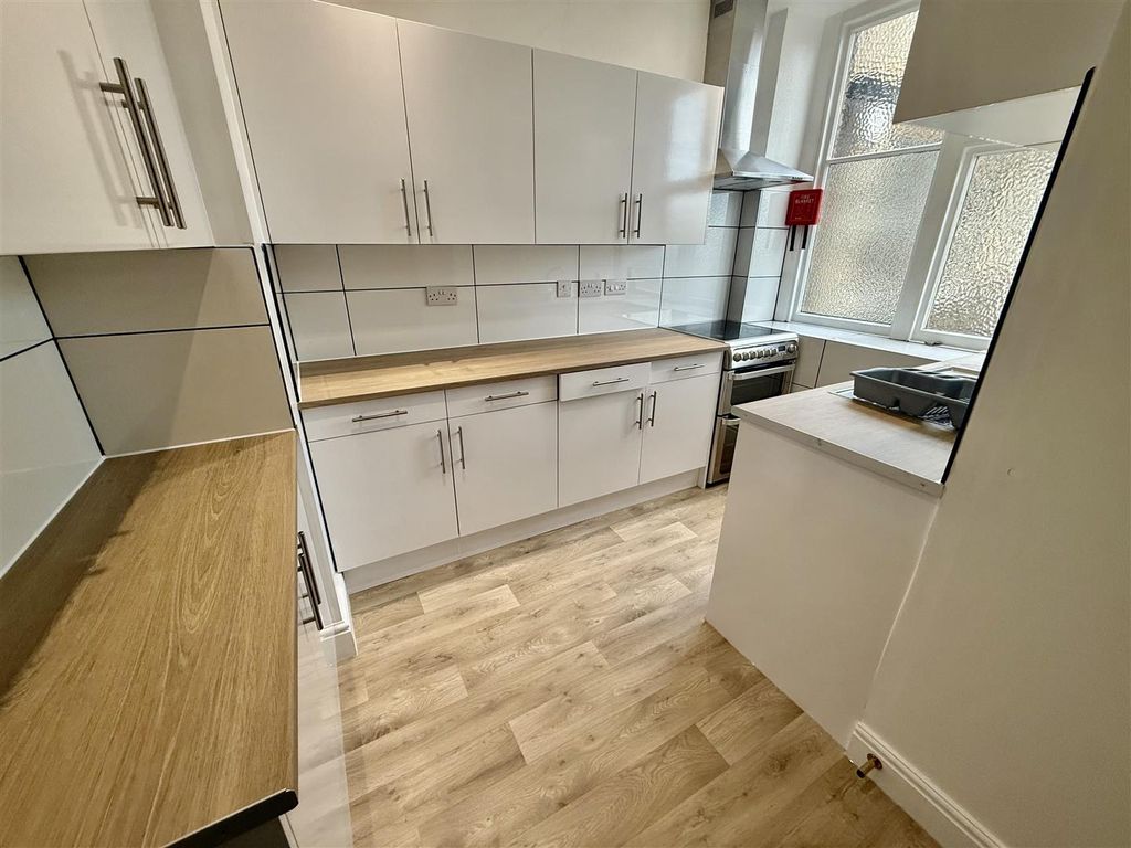 Property photo 3 of 6 Img_0381.Jpeg