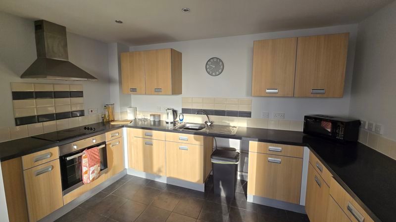 Property photo 3 of 14 Photo 3