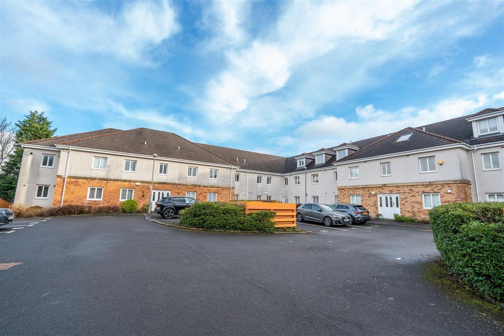 Property photo 3 of 18 External-2.Jpg
