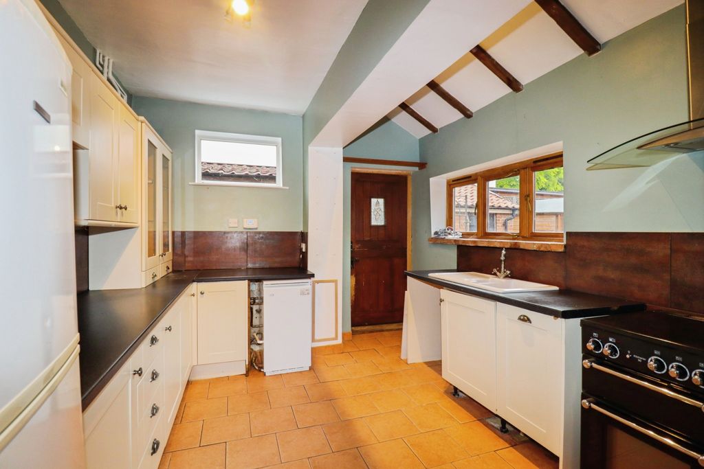 Property photo 1 of 26