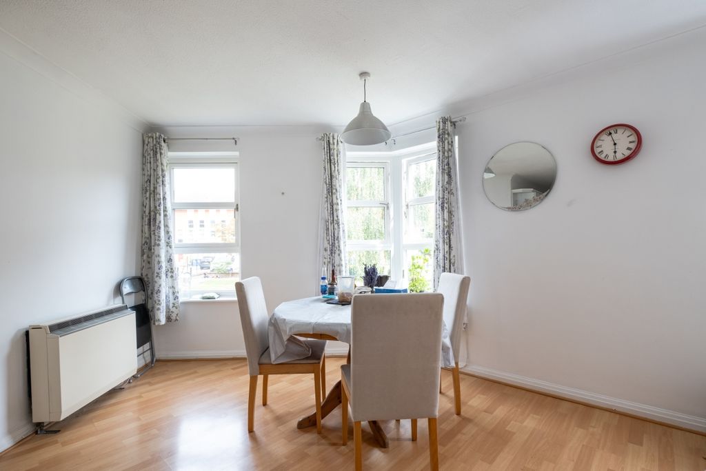 Property photo 2 of 7 2