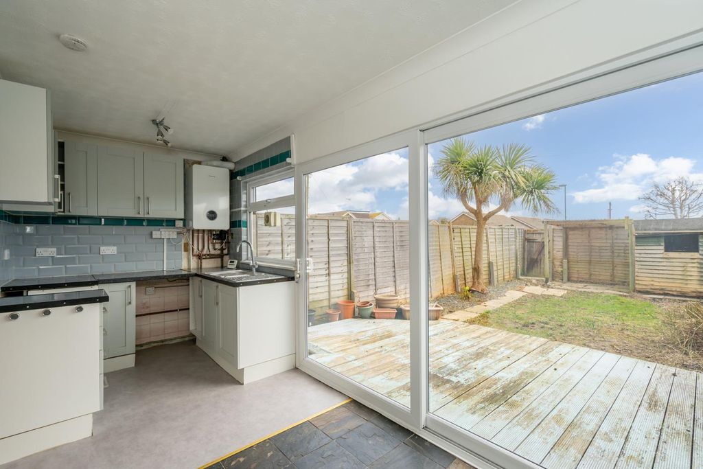 Property photo 2 of 13 Kitchen Diner.Jpg