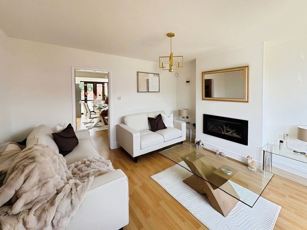 Property photo 1 of 23 Pbox-Img.Jpg