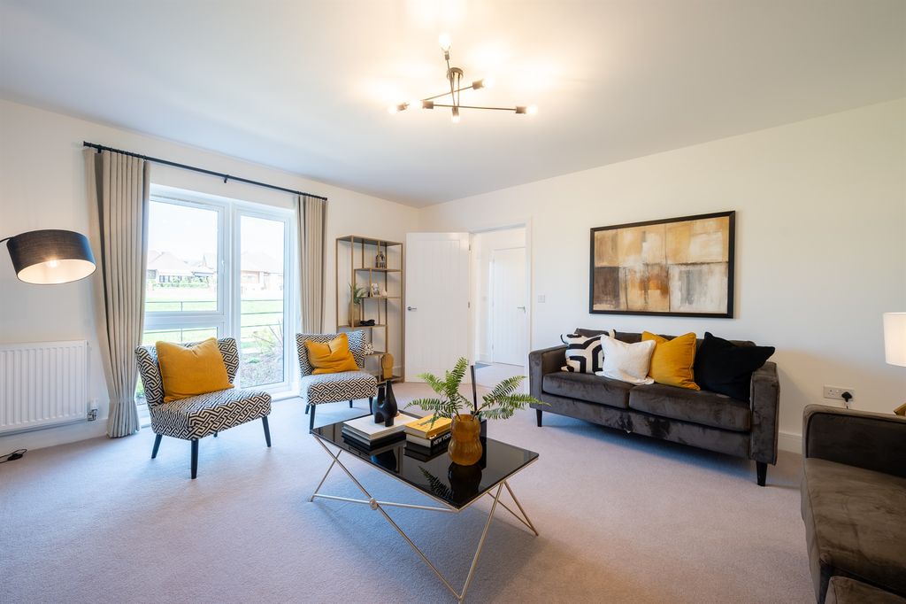 Additional image 6 of 4 bed detached house for saleThe Pastures, Wood View, Grays RM16