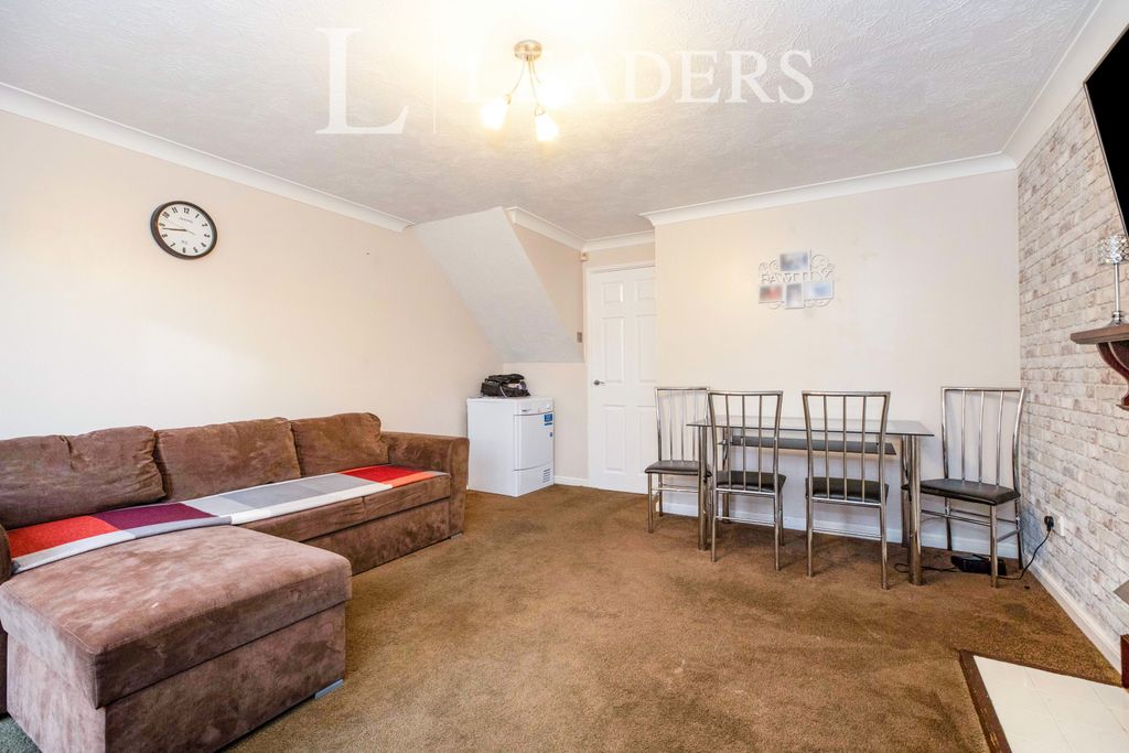 Property photo 1 of 10 1