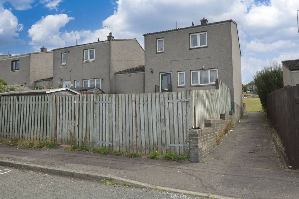 Property photo 1 of 23