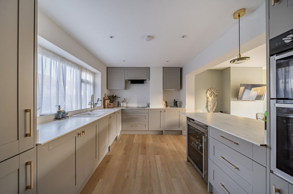 Property photo 3 of 17 1230635 (16).Jpg