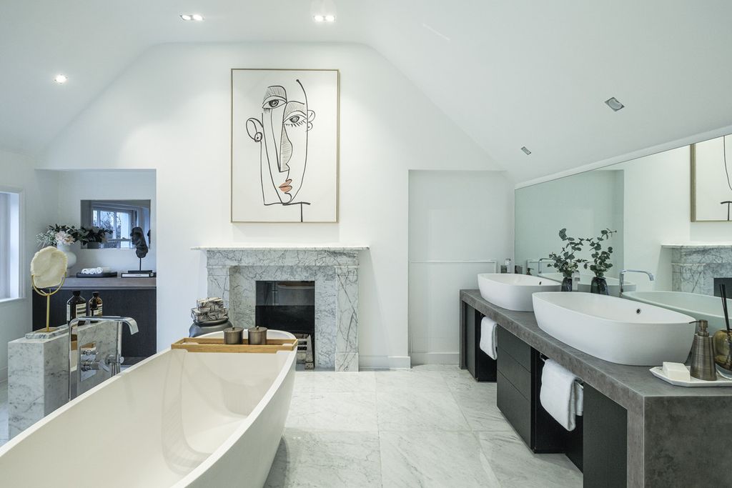 Additional image 41 of 8 bed town house to rentCheyne Walk, London SW3