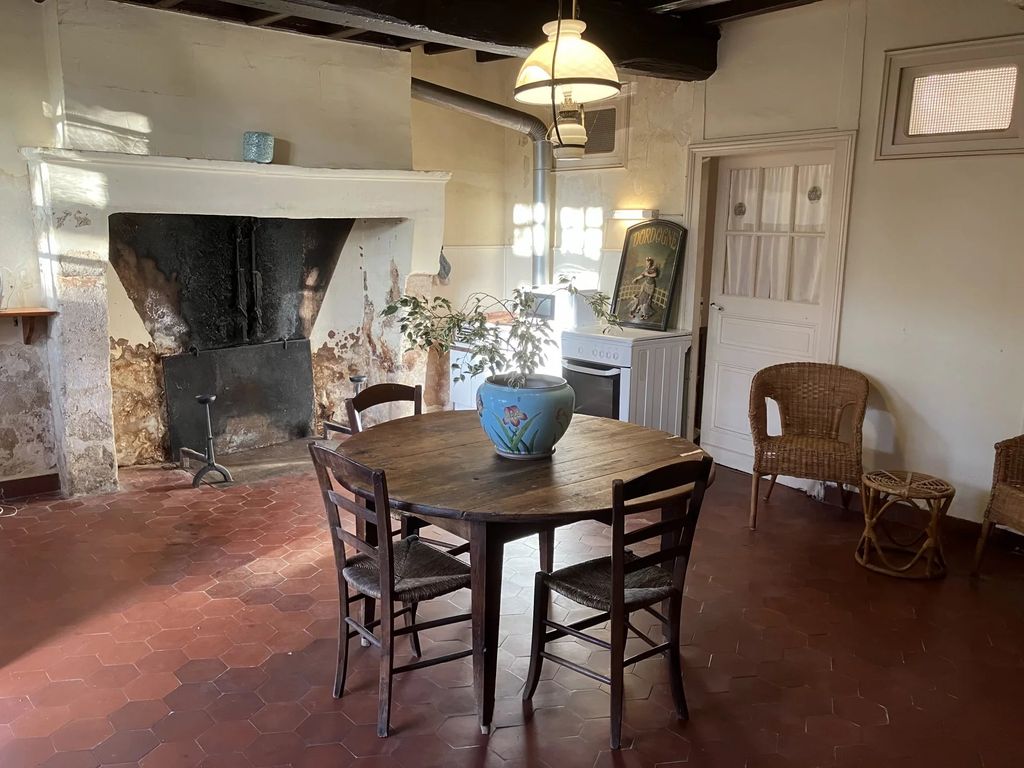 Property photo 3 of 15