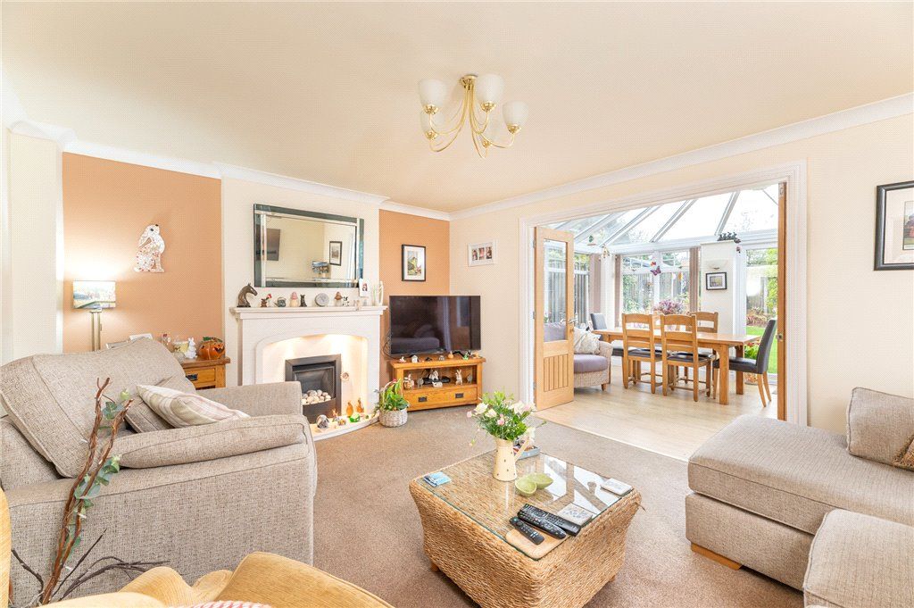 Property photo 2 of 32 Living Room