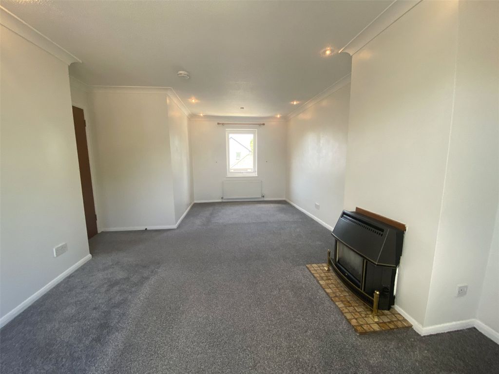 Property photo 2 of 8 Picture No. 09