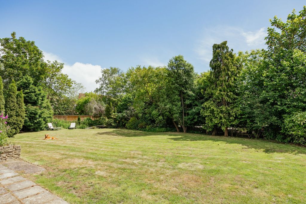 Property photo 3 of 18