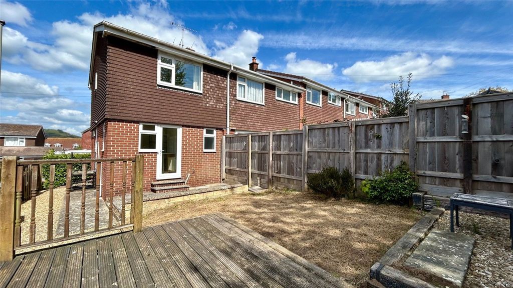 Property photo 2 of 9 Picture No. 04