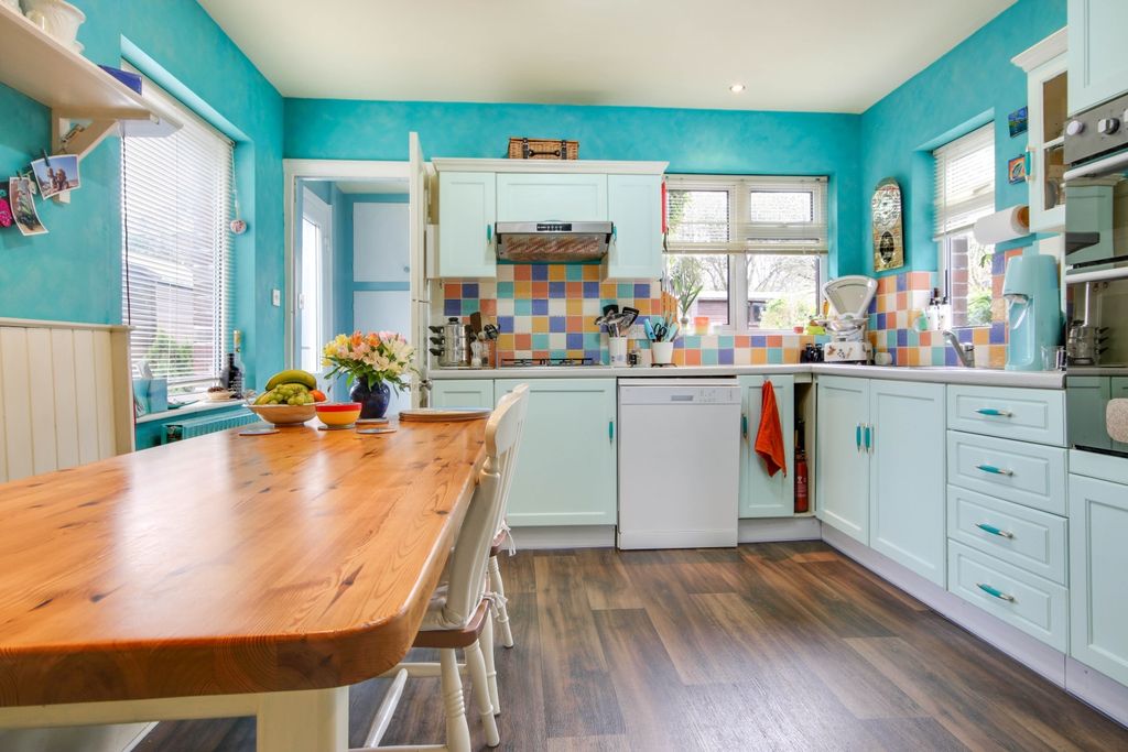 Property photo 1 of 23 Kitchen