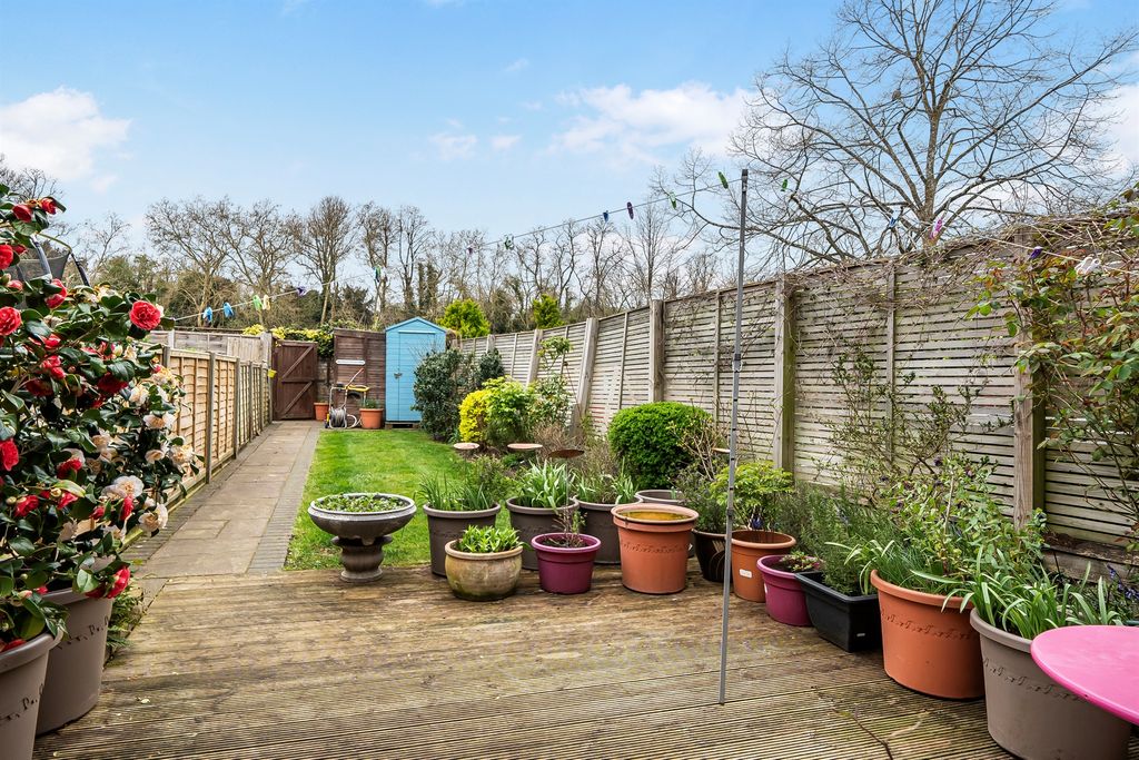 Property photo 2 of 13