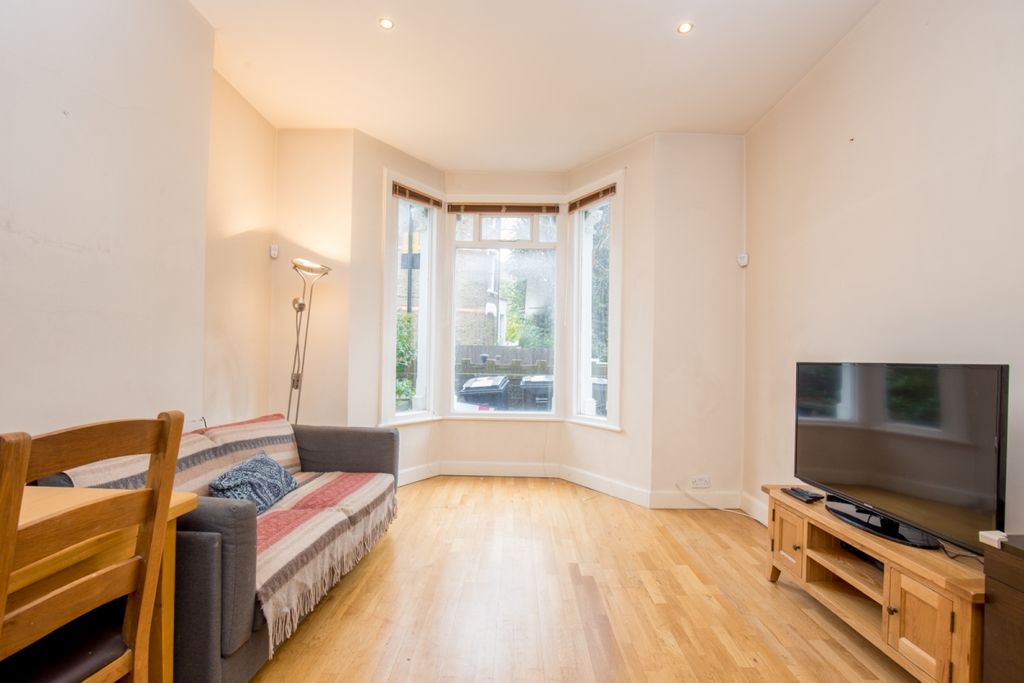 Property photo 1 of 11 Img_9833