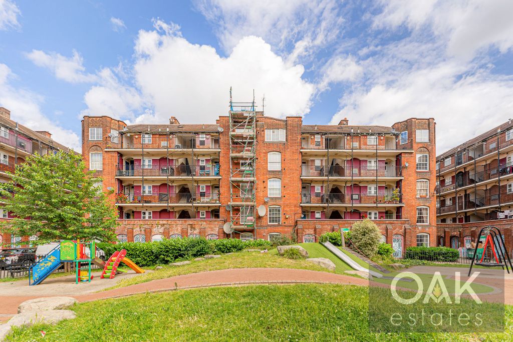 Property photo 1 of 9