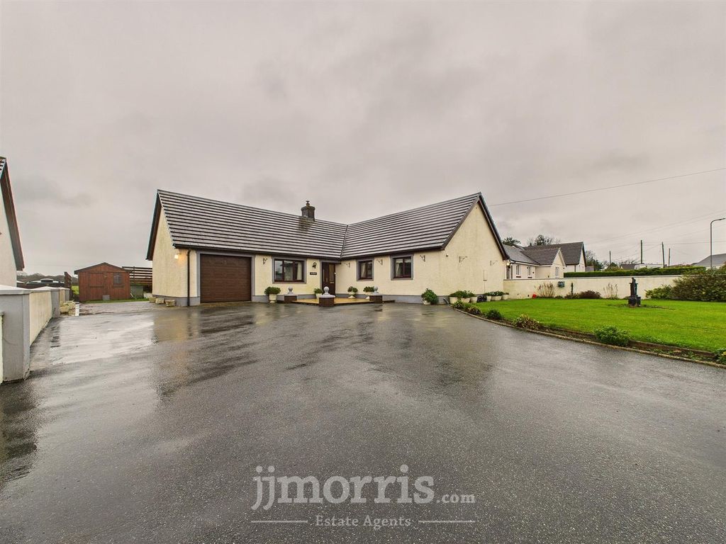 Property photo 3 of 41 Cam05297G0-Pr0124-Still033.Jpg