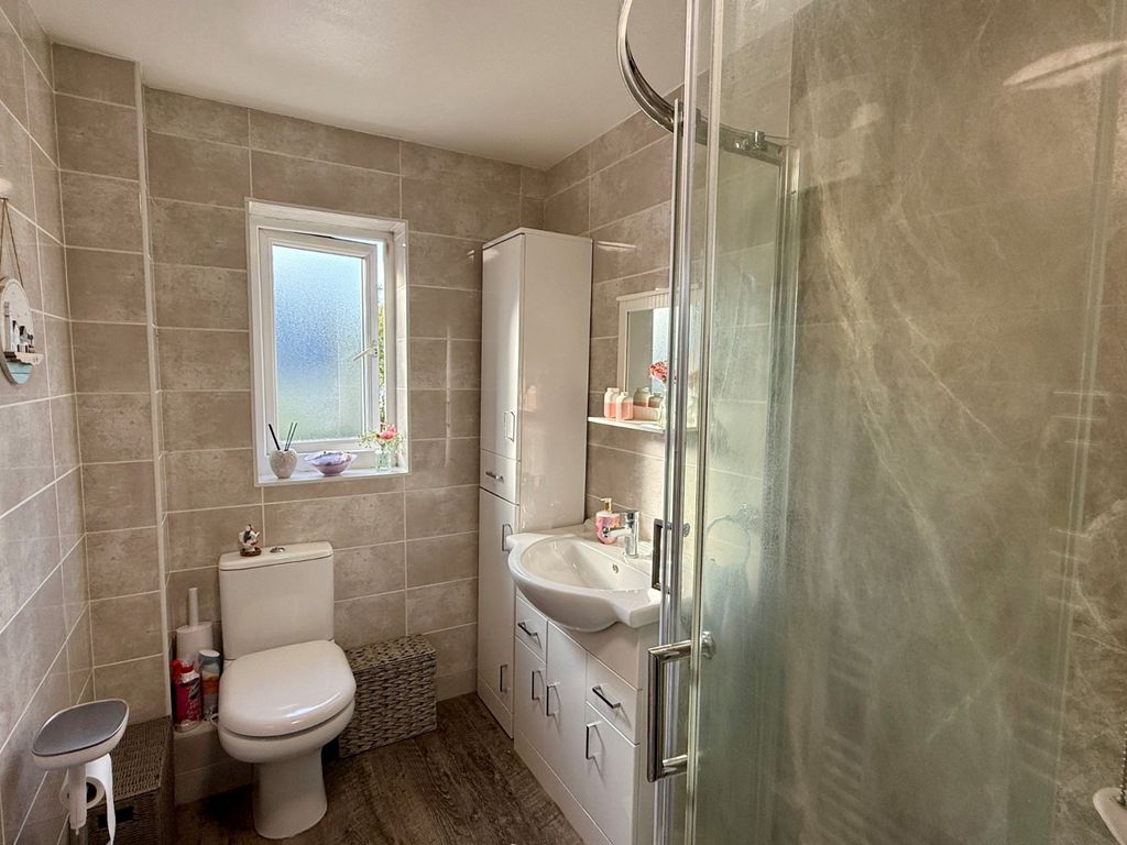 Additional image 8 of 3 bed flat for saleLondon Road, Deal, Kent CT14