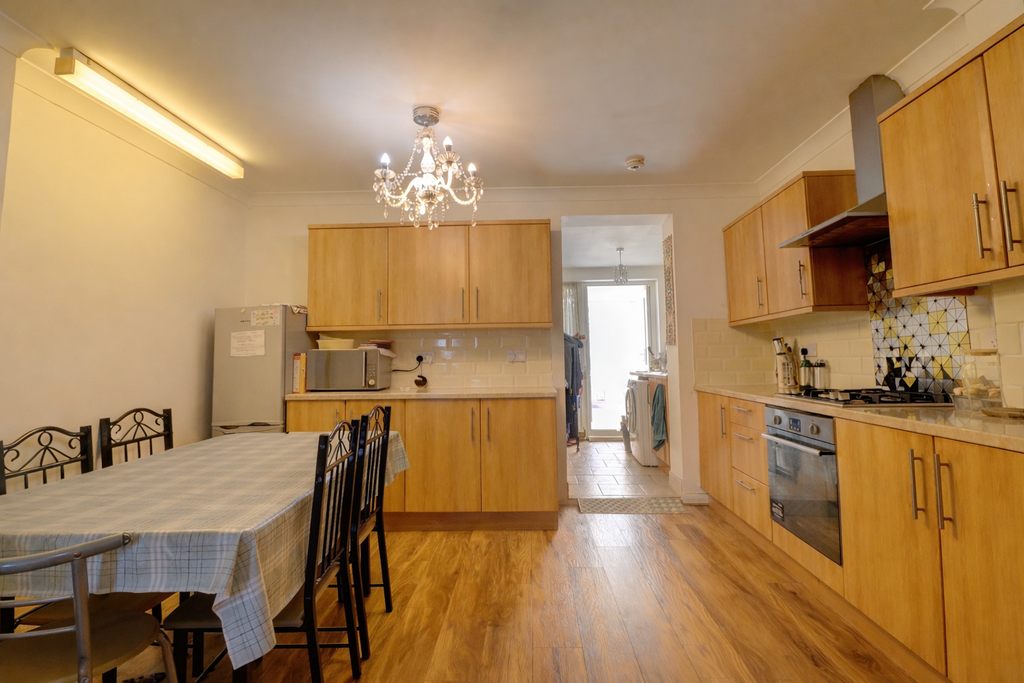 Property photo 2 of 11 Kitchen Area