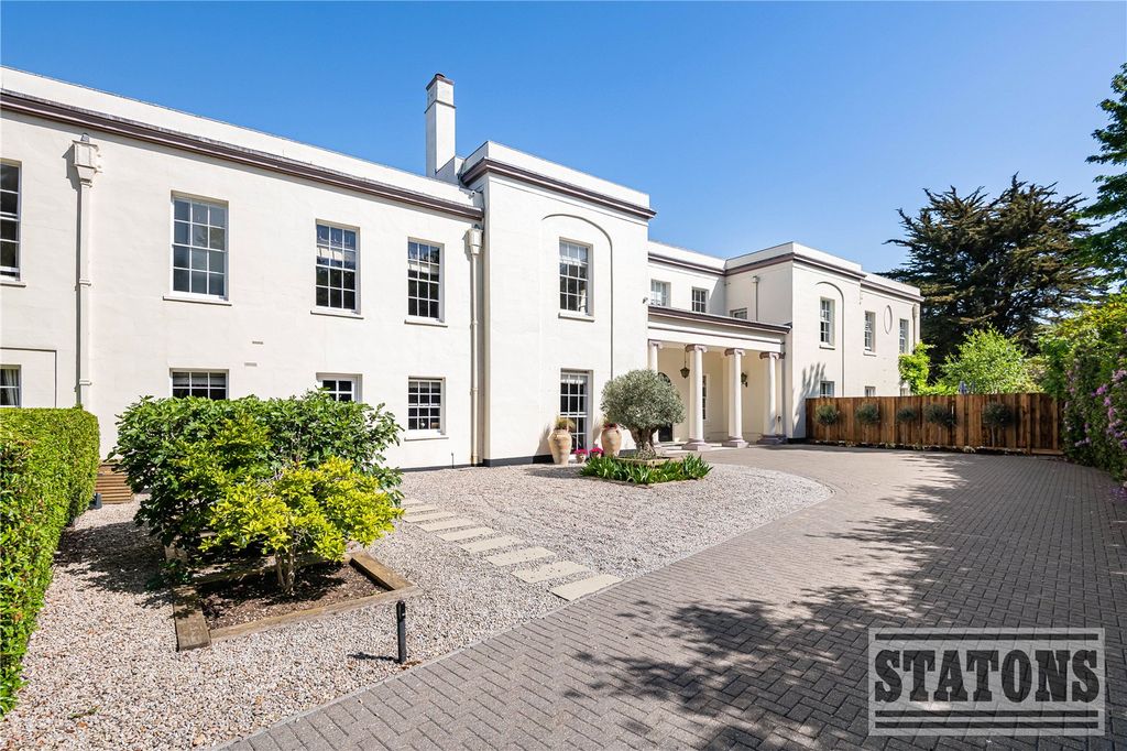 Property photo 3 of 66 Picture No. 28