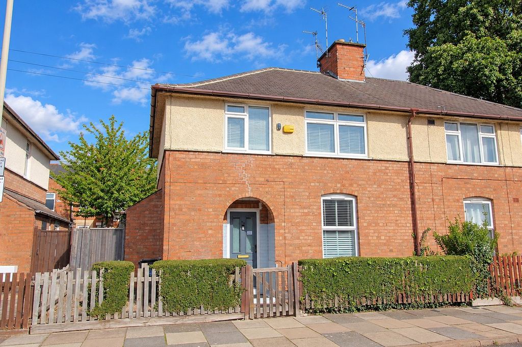 Property photo 1 of 19
