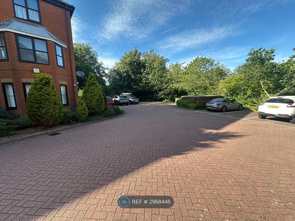 Property photo 2 of 15