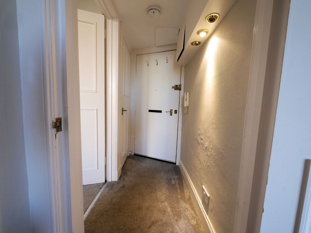 Property photo 2 of 10 Photo 2