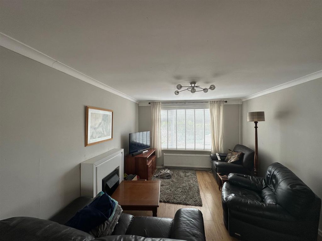 Property photo 2 of 9 Img_4235.Jpg