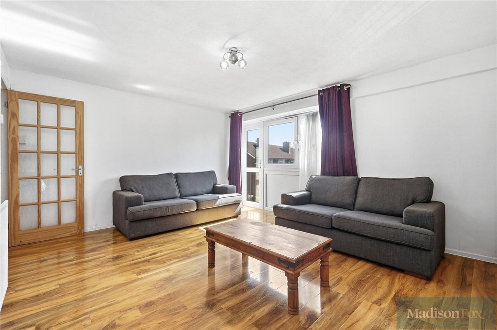 Property photo 3 of 18 Picture No. 09