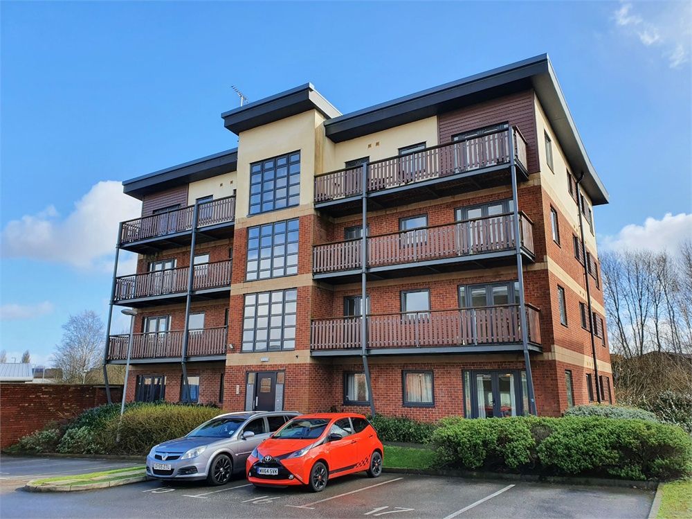 Property photo 1 of 8