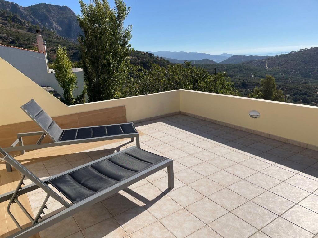 Property photo 1 of 25 Village House With Roof Terrace In Mountainous Scenery