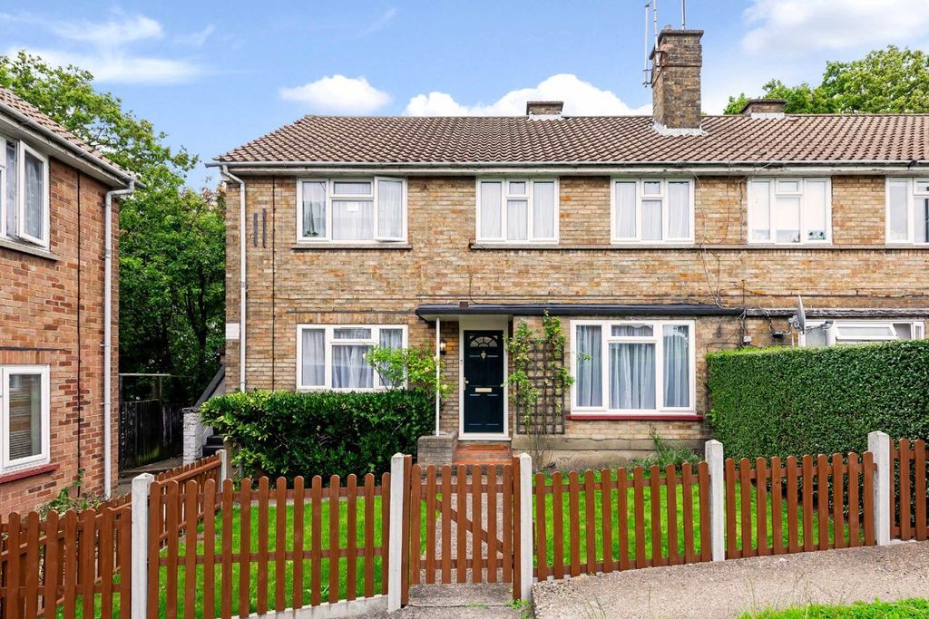 Property photo 1 of 7
