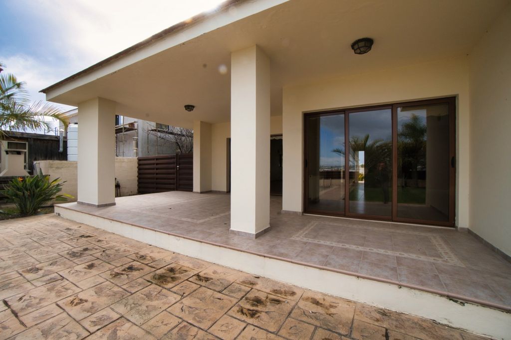 Property photo 3 of 29