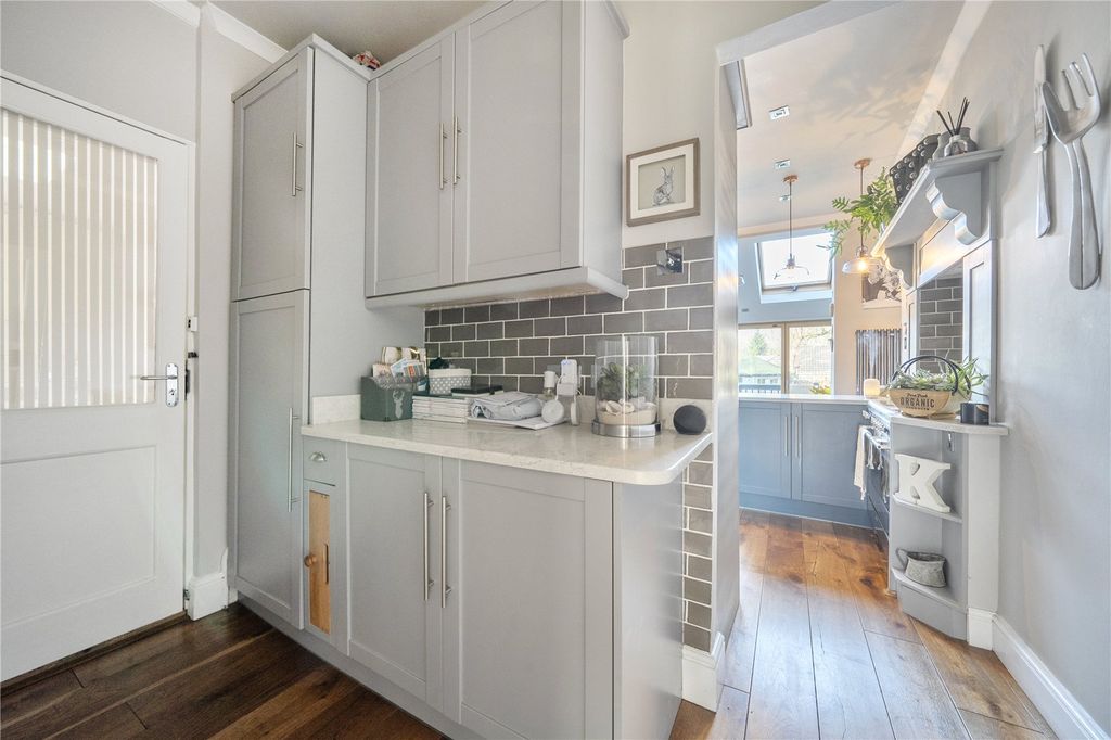 Additional image 13 of 4 bed detached house for saleChase Green Avenue, Enfield EN2