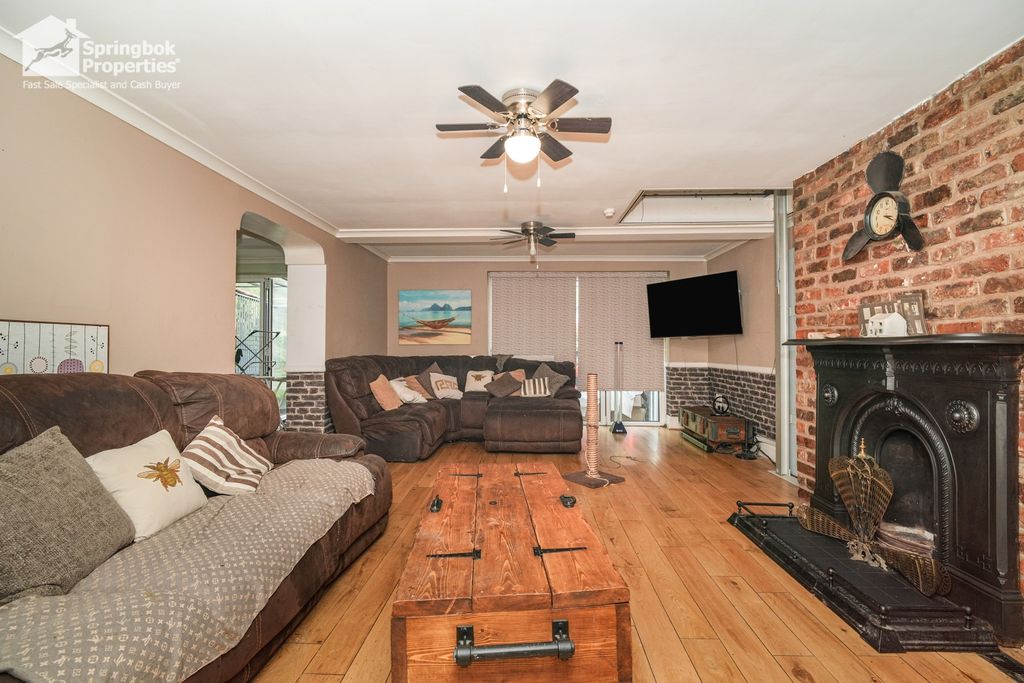 Property photo 2 of 19 Image 1