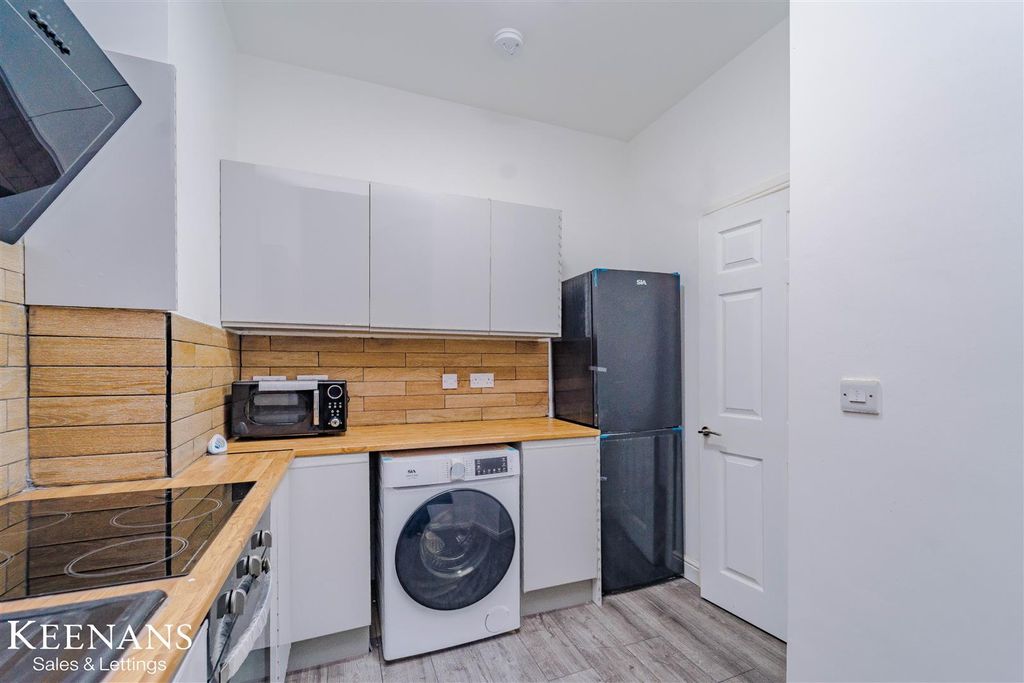 Property photo 3 of 10 3.Jpg