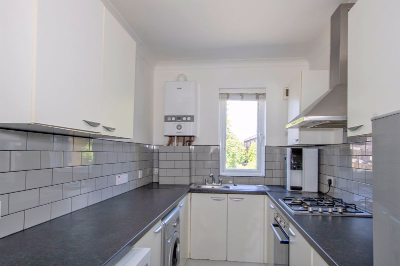 Property photo 1 of 8 Kitchen