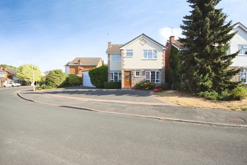 Property photo 1 of 18 Pbox-Img.Jpg