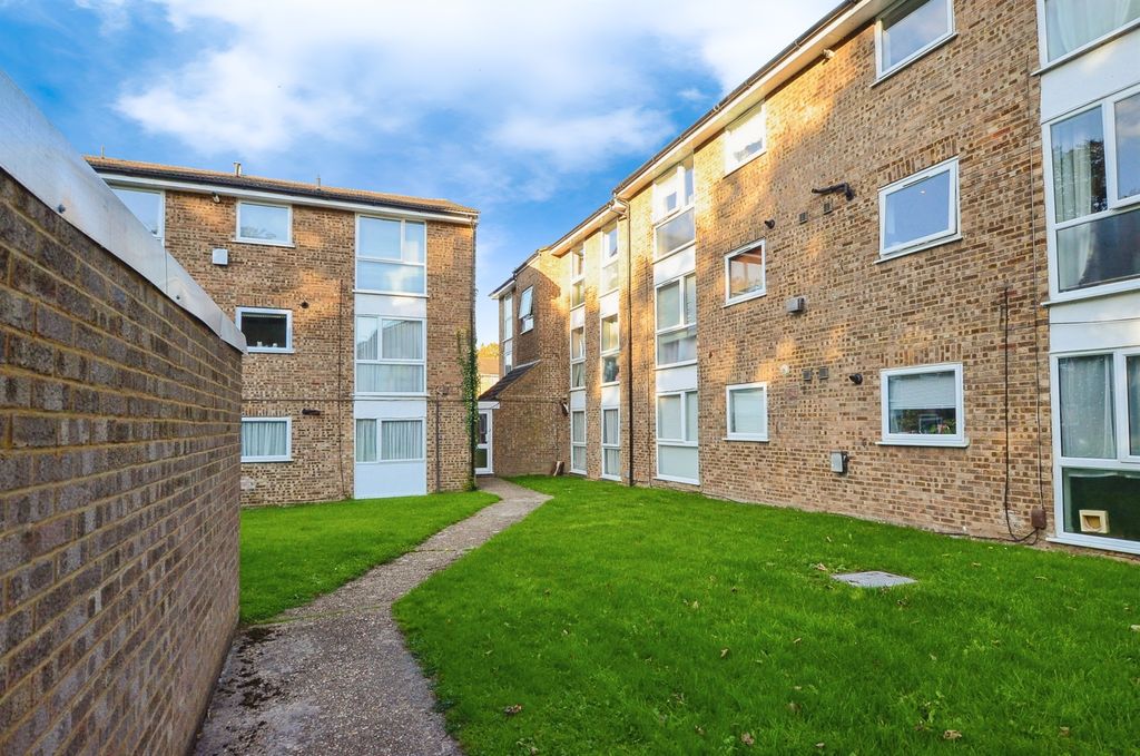 Property photo 1 of 13