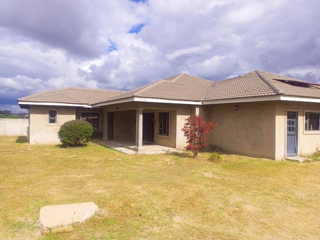 Property photo 1 of 11
